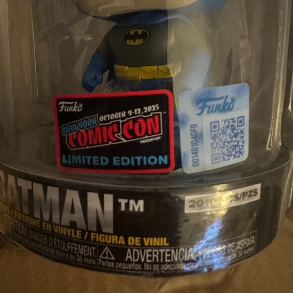 🦇 Funko Pop! Batman #15 Years of Pop! | NYCC 2025 Limited Edition 🦇 - Picture 3 of 3